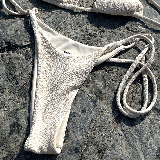 Nodo Bikini Bottom Side-Tie in Ivory